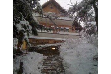 Makedonija Privát Mavrovo, Eksterjeras